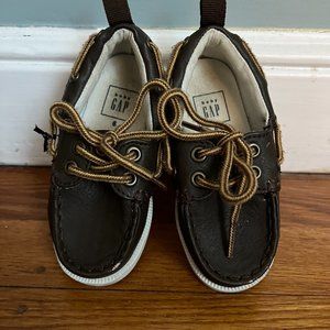 Toddler 6 boat shoes